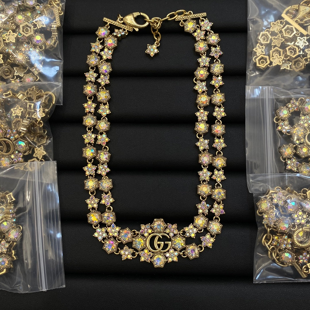 "GEORGIA" NECKLACE