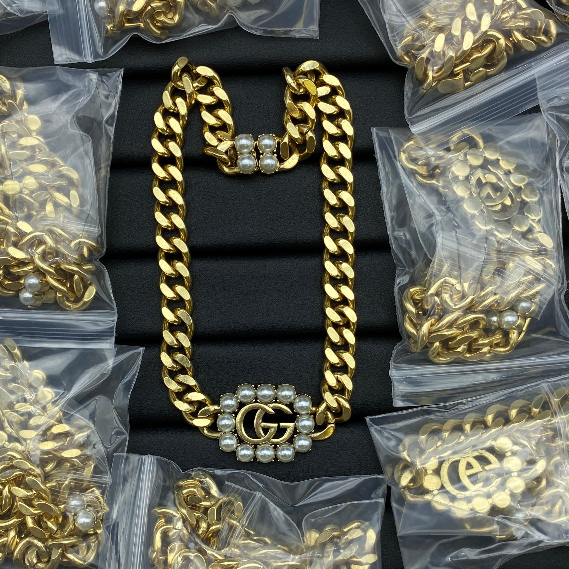 "GOGA" NECKLACE